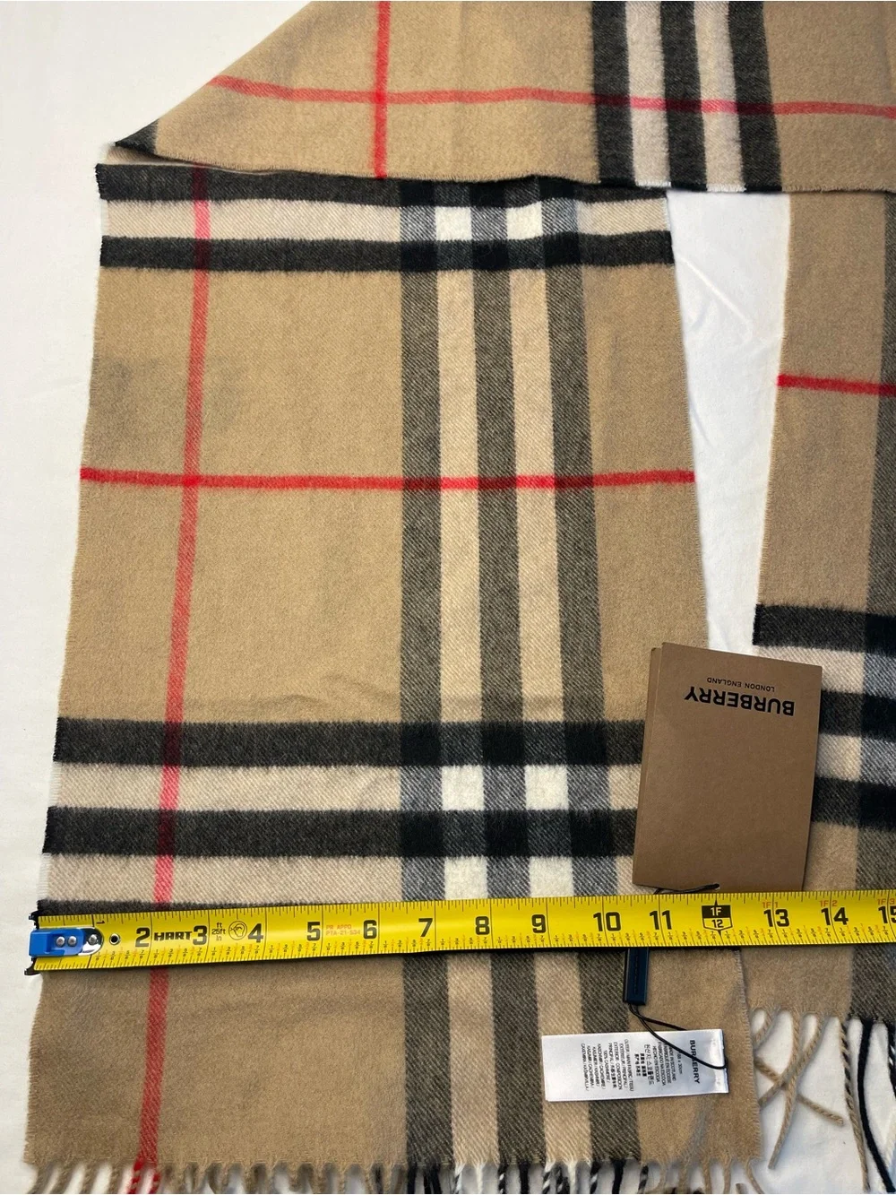 BURBERRY London CHECK CASHMERE 100% SCARF ARCHIVE BEIGE Size 168 X30 CM $470 NWI